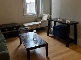 383 Angell St #2B, Providence, RI 02906