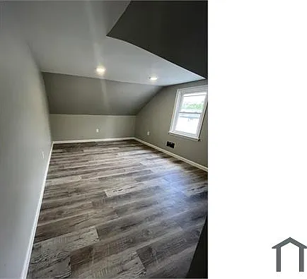 215 Church St — Photo 15
