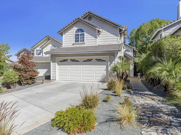 3142 Half Dome Dr, Pleasanton, CA 94566