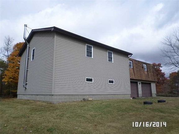 3rd image of 184 Darlene Dr
