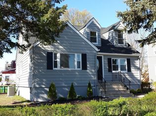 1401 McCandless St, Linden, NJ 07036