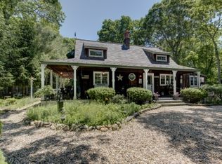 416 Accabonac Rd, East Hampton, NY 11937