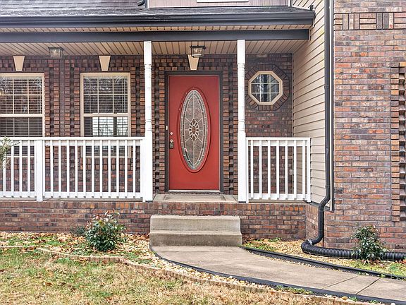 3rd image of 981 Dixie Bee Rd