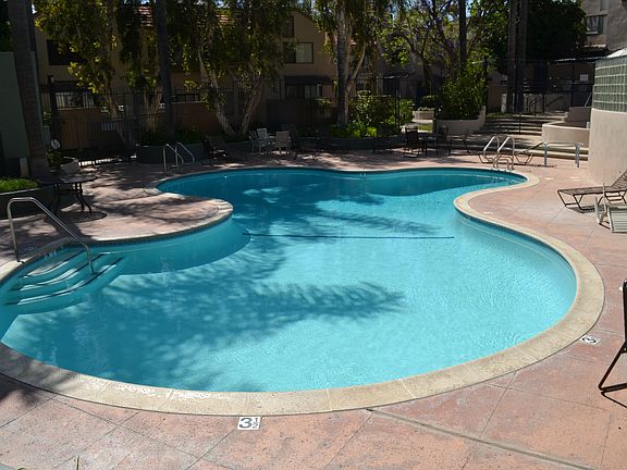 2nd image of 1174 Tivoli Ln Unit 188
