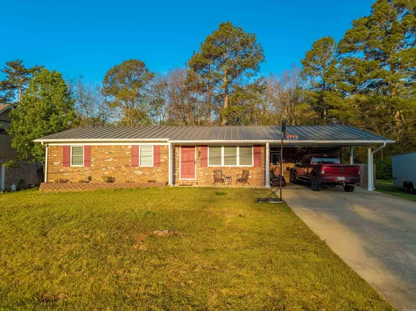 (undisclosed Address), Hot Springs, AR 71901