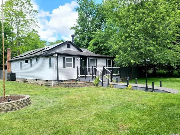 84 Huguenot Drive, Mastic Beach, NY 11951