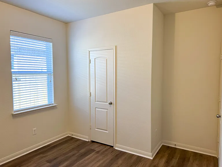 Bedroom #1