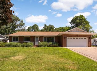 10733 Riverview Pl NW, Coon Rapids, MN 55433