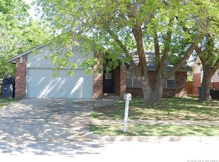 13211 E 30th Pl, Tulsa, OK 74134