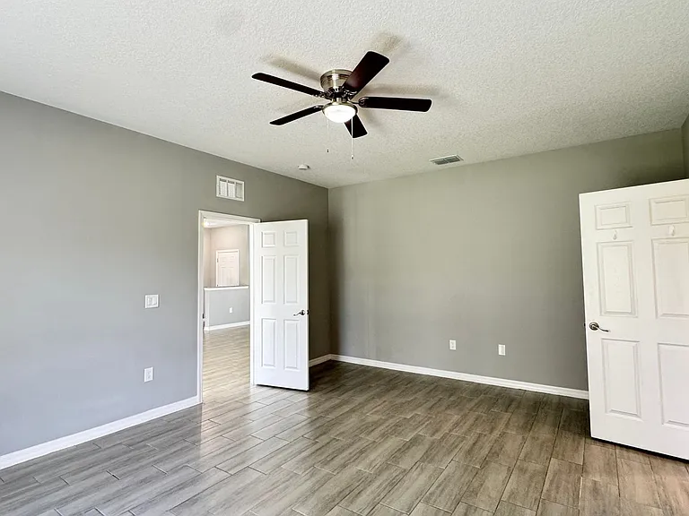 2613 Tolman Ave SE — Photo 8
