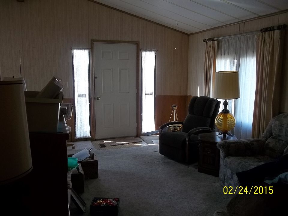 2nd image of 512 1st St SW
