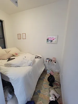 Rented by Avenues Real Estate | media 12