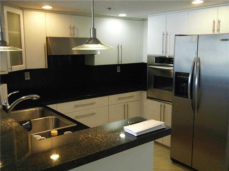 1st image of 20355 NE 34th Ct APT 2129