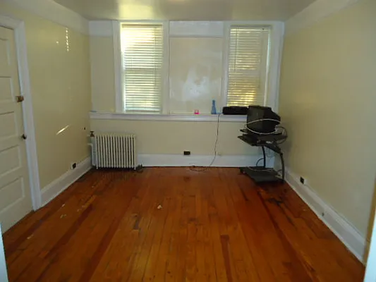 Rented by Hakeem Shahid, LREB | media 8