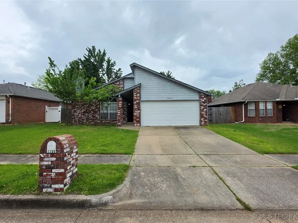 1709 W Fort Worth St, Broken Arrow, OK 74012