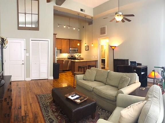 2nd image of 333 Julia St APT 309