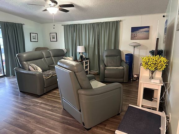 5th image of 4468 Arlington Park Dr #87