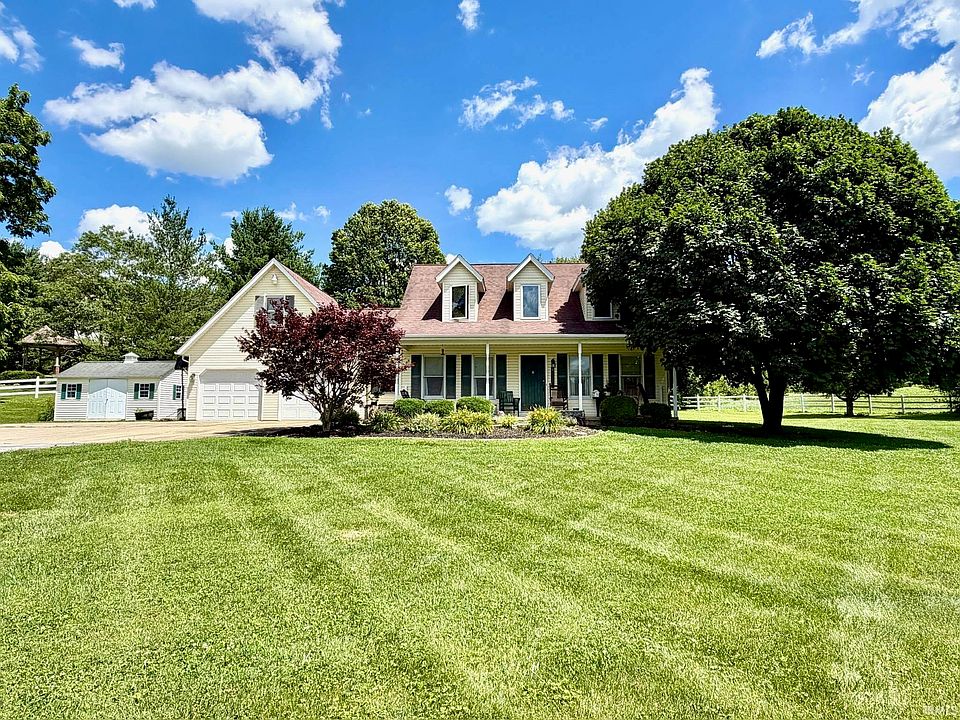 1st image of 52 Pine Dr