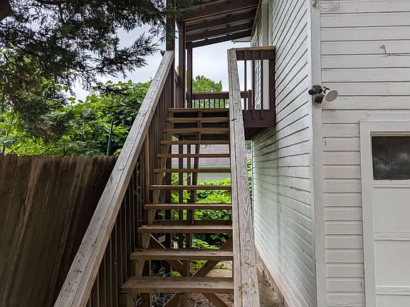 2nd image of 1736 15th Ave S #4
