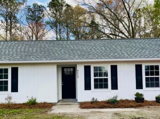 8664 Mary Slocum Rd SW, Watha, NC 28478