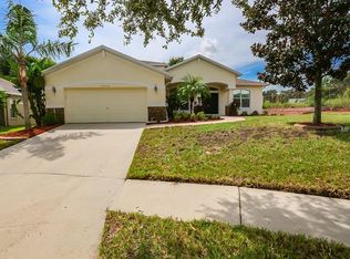 2806 Rolling Acres Pl, Valrico, FL 33596
