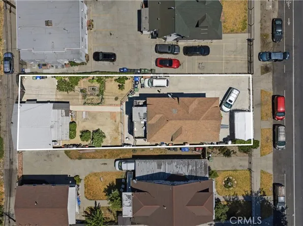 927 E 28th St, Los Angeles, CA 90011
