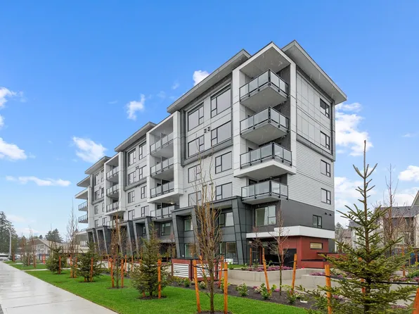 15739 Fraser Hwy #604, Surrey, BC V4N 0Y6