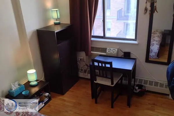 Rented by Metropolitan Property Group | media 26