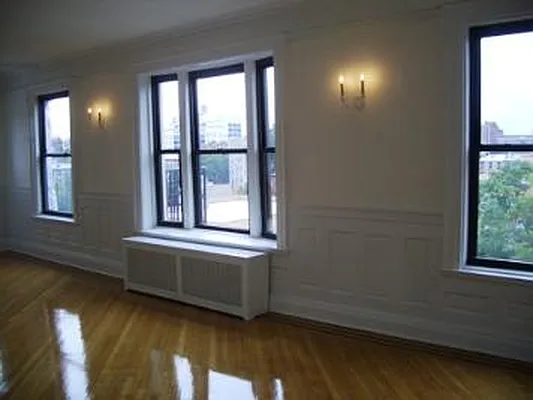 Rented by Corcoran | media 29