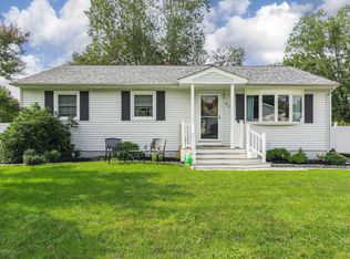 924 Beachwood Blvd, Beachwood, NJ
