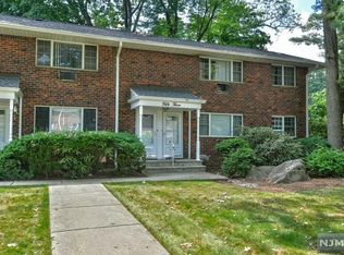 5305 Christopher St, Street, NJ 07446
