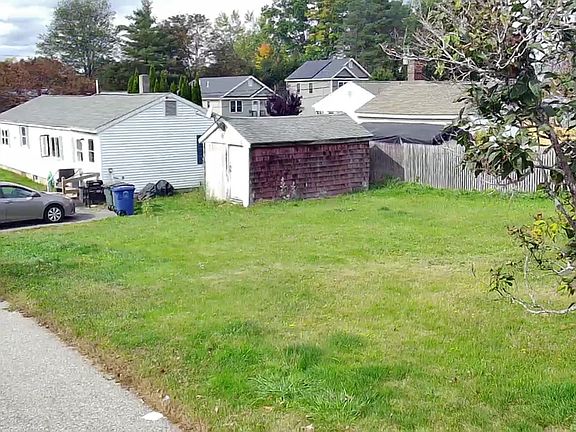2nd image of 160 W Pleasant Street