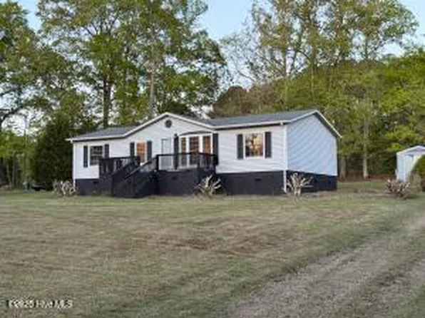 129 Davie Wood Drive, Roanoke Rapids, NC 27870