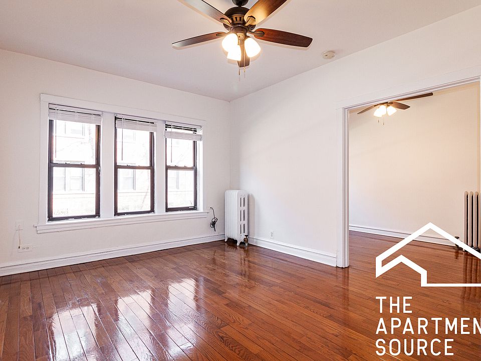 1st image of 642 W Cornelia Ave APT 1S
