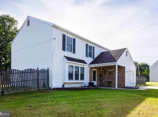 1 Bedford Ct, Sicklerville, NJ 08081