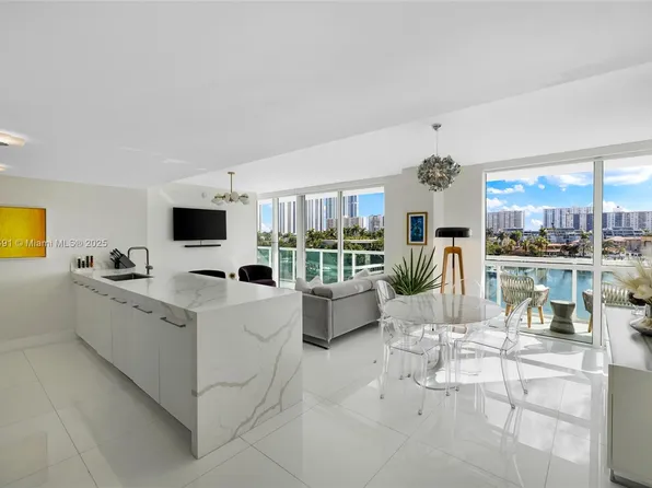 400 Sunny Isles Blvd APT 421, Sunny Isles Beach, FL 33160