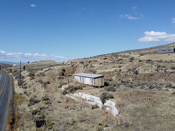 4th image of 39887 Old Highway 30