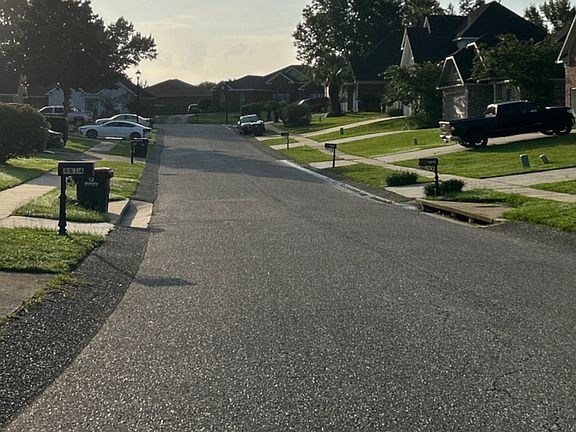 4th image of 9824 Norfolk Pl