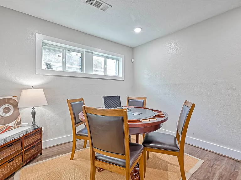 10601 Willowgrove Dr — Photo 14