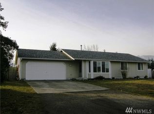 105 NW Circle View Dr, Yelm, WA 98597