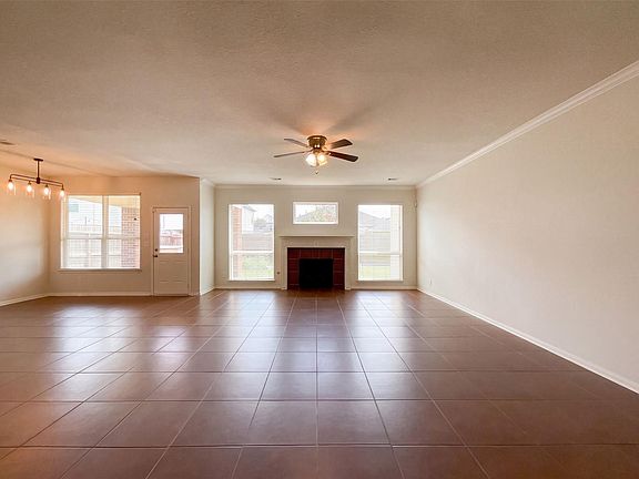 3rd image of 3226 Quarry Place Ln