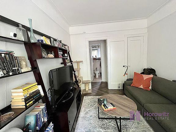 4th image of 41-07 47th Ave #1A