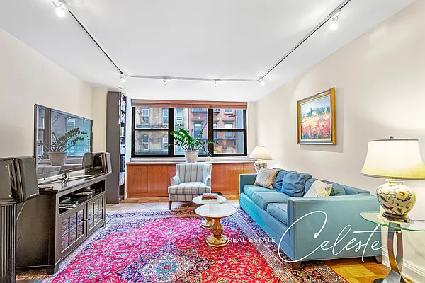 Sold by Sotheby's International Realty | media 2