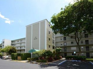 2230 N Cypress Bend Dr APT 307, Pompano Beach, FL 33069