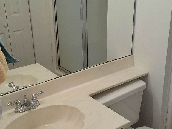 15 - Master Bathroom 1