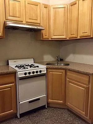 Rented by Natlane Equities | media 1