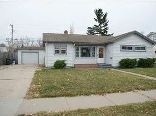 3507 Brookside Dr, Rapid City, SD 57702