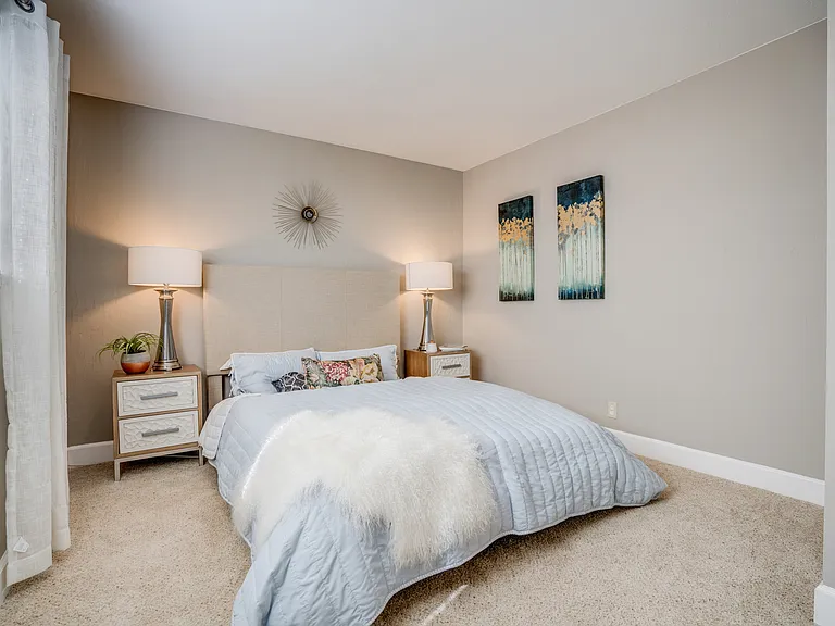 2093 Mount Diablo St — Photo 11