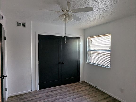5th image of 314 S Haswell Dr #B