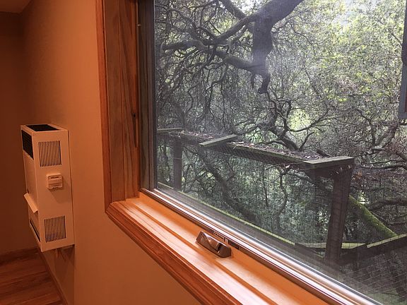 4th image of 1303 Alvarado Rd #1